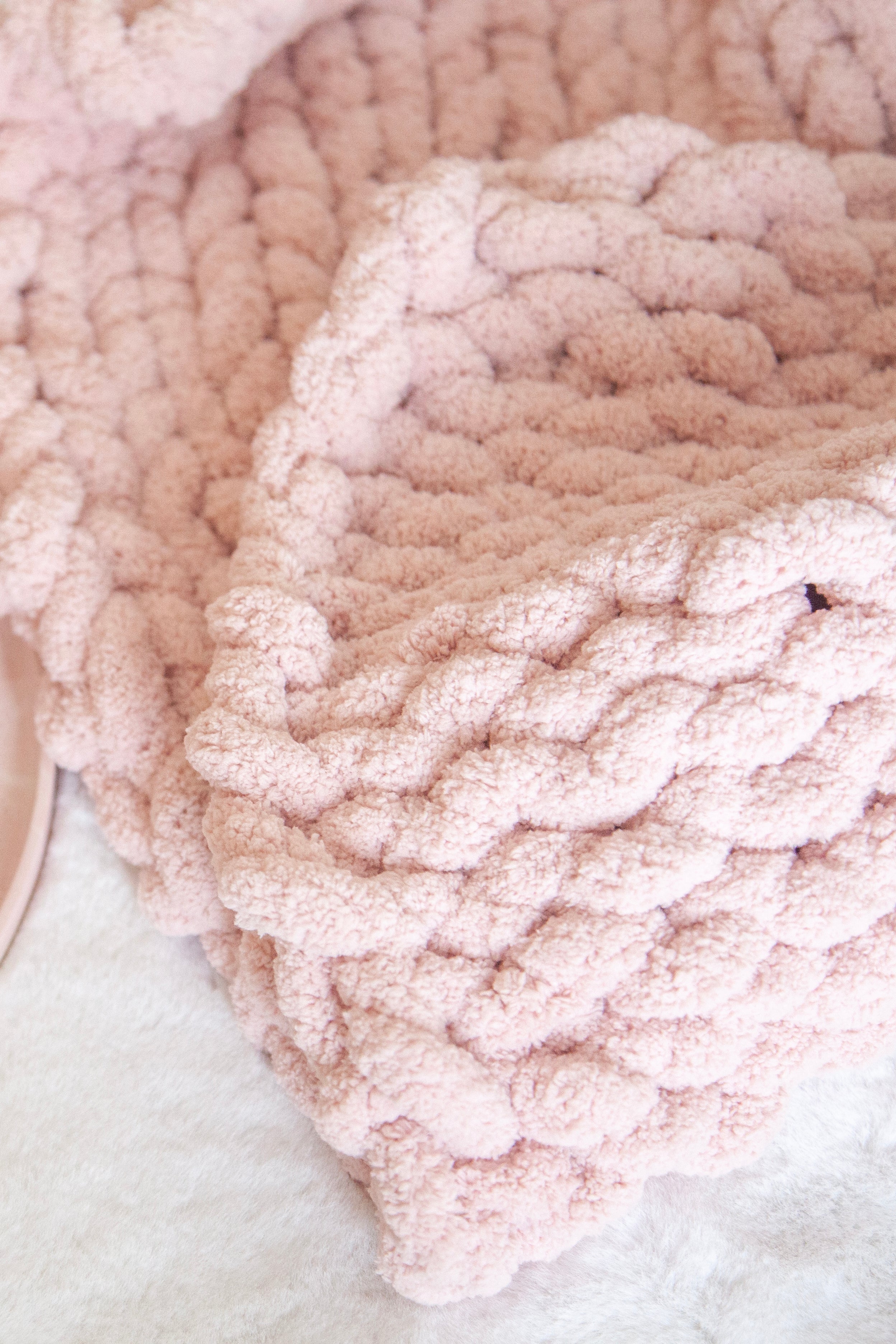 Chunky Knit Blanket - Linen Closet Home